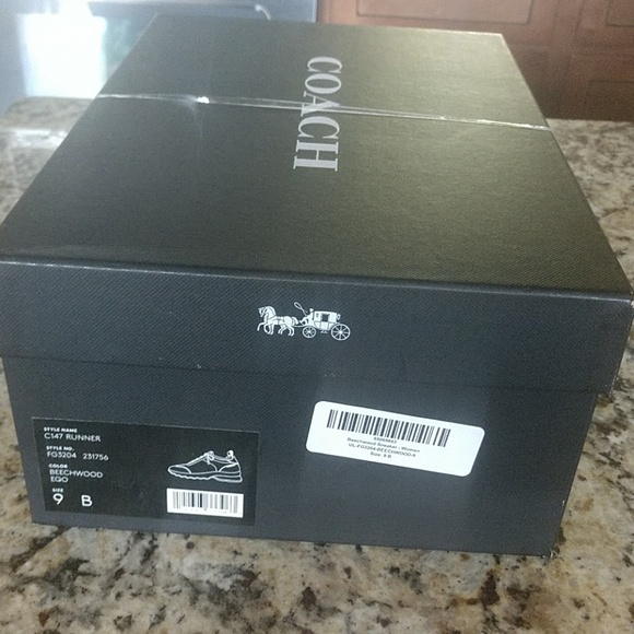 Coach shoes - Picture 3 of 3